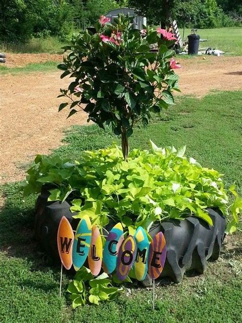 20 Diy Tire Planters That Will Catch Your Attention The Art In Life