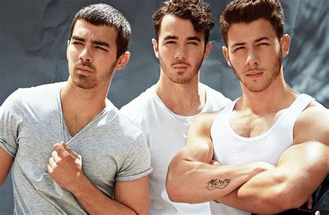 Atentos Conta De Instagram Do Jonas Brothers é Reativada Mega 94