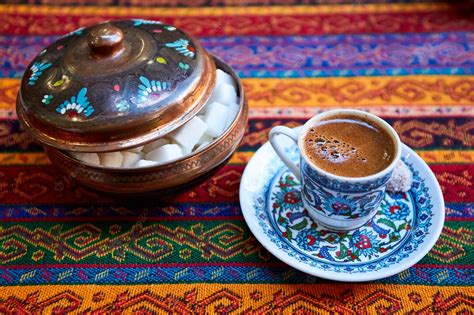 Danas je Svetski dan turske kafe Održala se 500 godina pa je zovemo