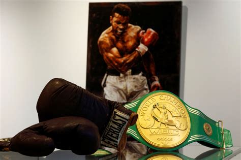 By continuing to use aliexpress you accept our use of cookies (view more on our privacy policy). Muhammad Ali Collectibles Likely to Garner Knockout Prices