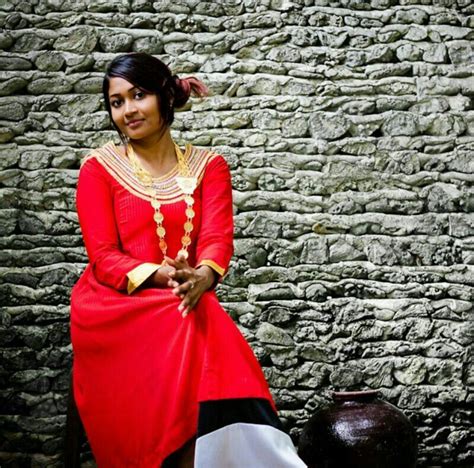 Pin By Retro🥀 On Maldivian Traditional Dress Traditional Outfits