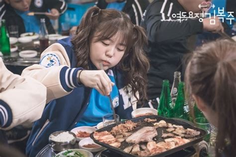 The current projects of the weightlifting fairy kim bok joo cast, including lee sung kyung and nam joo hyuk. This Actress abandoned her slim figure, in order to play a ...