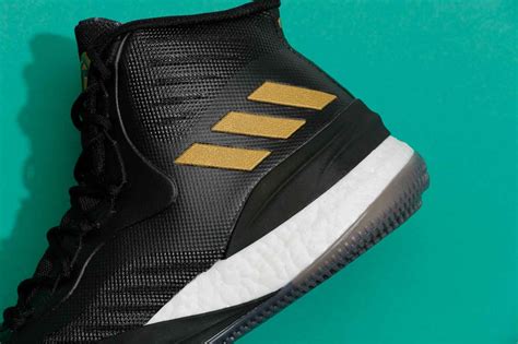 全腳掌 Boost 科技並肩穩定結構 玫瑰新戰靴燃起濃濃戰意 Adidas D Rose 8