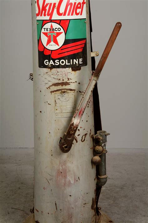 Lot Detail Wayne 615 Ten Gallon Visible Gas Pump