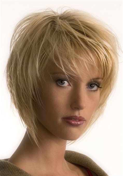 Short Hairstyles That Frame The Face