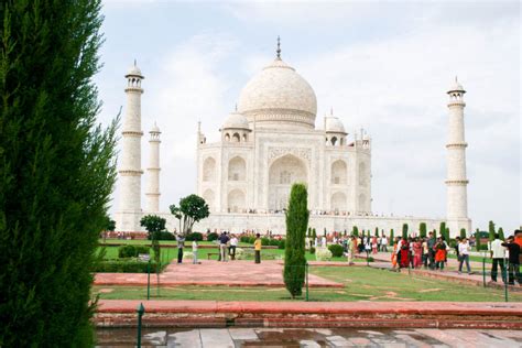 Taj Mahal Garden Imb