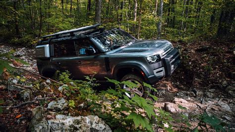 Off Roading SUV Essentials: Conquer Rough Terrain
