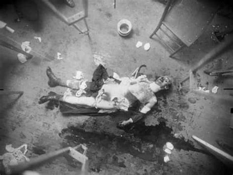 Shocking And Gruesome 1920s New York Crime Scene Pictures