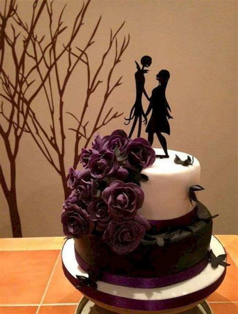 This jack skellington cake is something even the beginner baker can make. 36 Awesome Halloween Wedding Cake Ideas (1 | Halloween ...