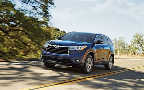 The toyota highlander was redesigned for the 2014 model year. Comparison - Toyota Highlander Limited 2016 - vs - Land Rover Range Rover Sport SUV 2015 | SUV Drive