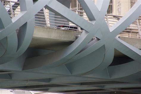 Structurae En Hans Wilsdorf Bridge