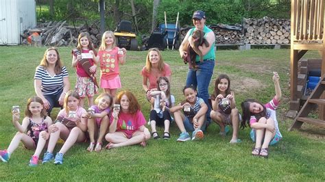 Girl Scouts Brownie Troop 80994 Raises Funds For Tiny Library In