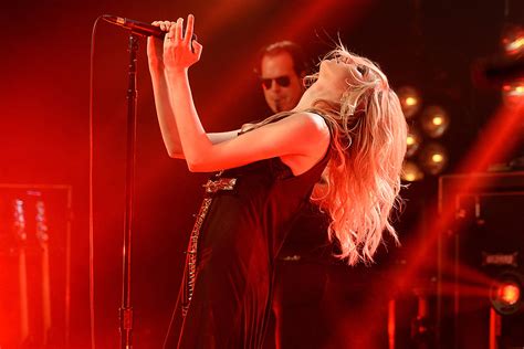 Taylor Momsen Bares All On The New Pretty Reckless Album