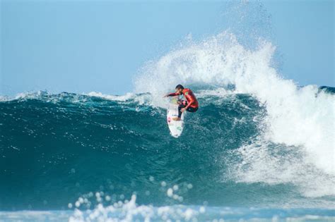 Surfing In South Africa Experience Sa S Best Waves Za