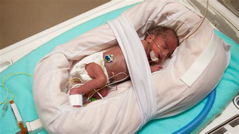 Mölnlycke Z Flo Fluidized Positioner For Neonatal Intensive Care Device