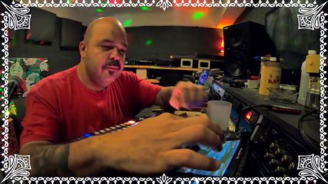 Dj Sneak Makes A Beat From Scratch On The Pioneer Djs 1000 Oct 08