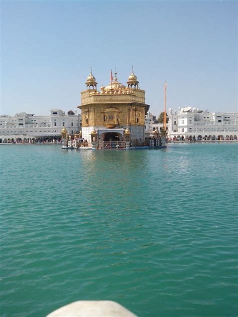 Golden Temple Amritsar Travel Pics Travel Pictures Pretty Places