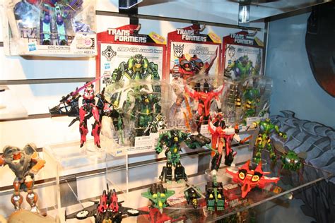Toy Fair 2014 Coverage Hasbro Transformers Parry Game Preserve