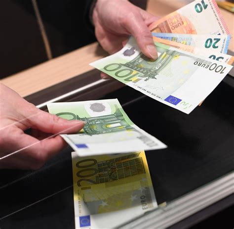 Wie kann ich geld abheben? Bei Welchen Banken Kann Ich Als Postbank Kunde Geld ...