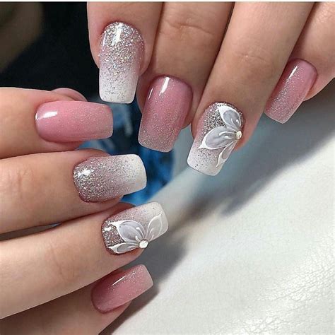 Square nail design with a gradient - Nail art designs