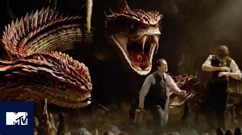 Fantastic Beasts Exclusive Deleted Scene Reveals New Creature The