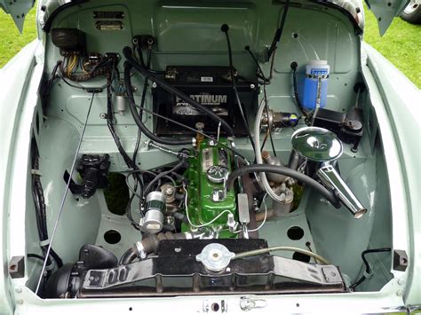 Morris Minor Engine Bay Look At All The Room In There An Flickr