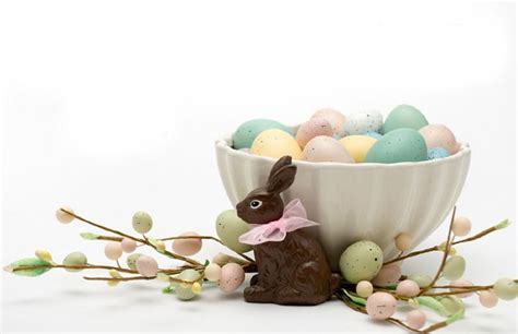 12 Atrractive And Amusing Ideas For Easter Home Decorations Founterior