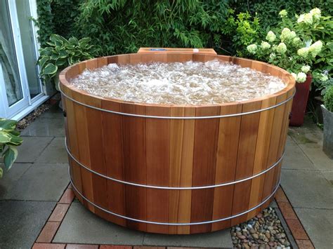 Hot Tubs 1 Woodz