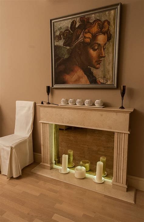 Kaminumrandung selber bauen und effektvoll dekorieren