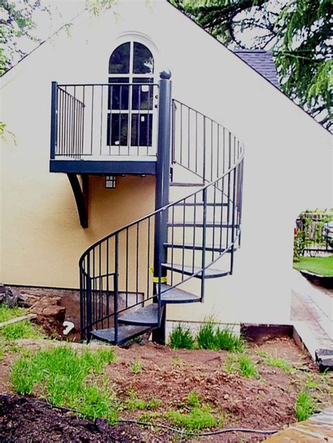 10 Stunning Outdoor Stair Design Ideas For Your Home Exterior