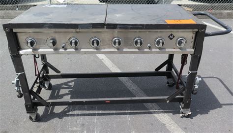 M Rolling Commercial 8 Burner Large Propane Gas Bbq Grill