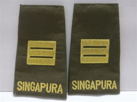 Singapore Army Saf Singapura Captain Sleeve Shoulder Rank Insignia X02