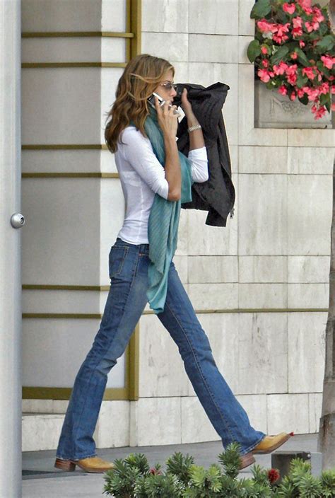 Jennifer Aniston Jennifer Anniston Style Fashion Celebrity Style Casual