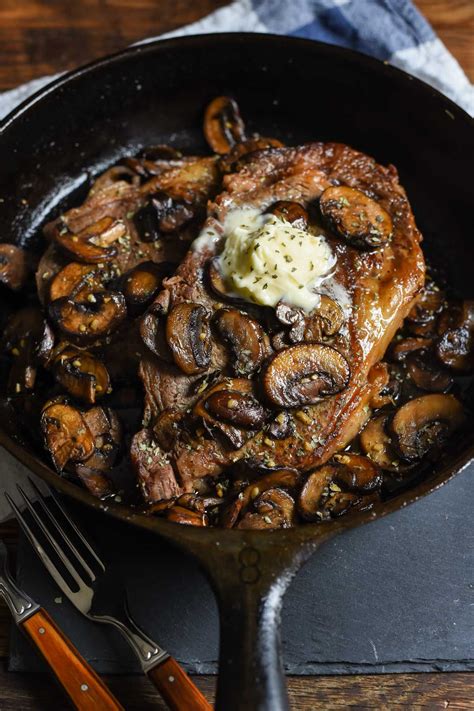 Cast Iron Ribeye With Garlic Mushrooms In Under Min Neighborfood Recipe Ribeye Steak