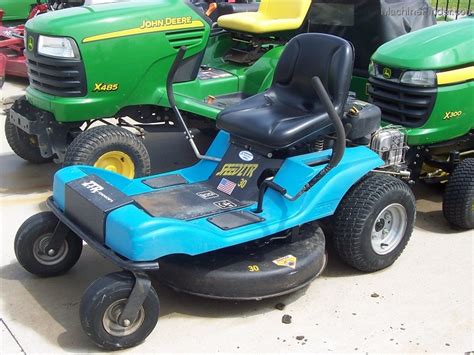 2005 Dixon Speed Ztr 30 Zero Turn Mower With 30 Cut Lawn And Garden And