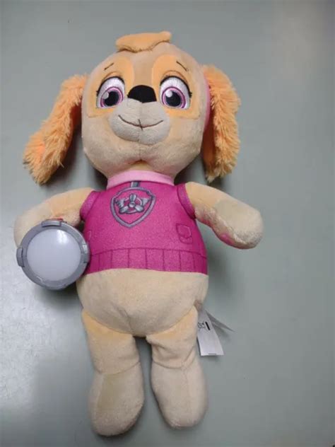 Spin Master Paw Patrol Snuggle Up Skye 15 Plush With Flashlight And