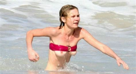 Kirsten Dunst Nude Beach