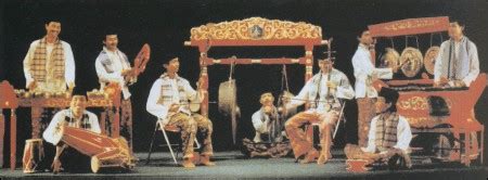 Prosesi masuk pengantin muslim modern sholawat setia wedding musik surabaya. Kesenian dan Kebudayaan Jakarta (Betawi) ~ Syubidu (┌'⌣')┌♥┐('⌣'┐)