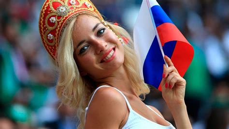 la hincha más linda de rusia es natalia nemtchinova una actriz porno