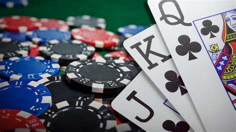 How to quickly count outs to judge the value & chance of winning a hand in 2021. How to Win More Playing Poker - 10 Simple Poker Tricks & Tips