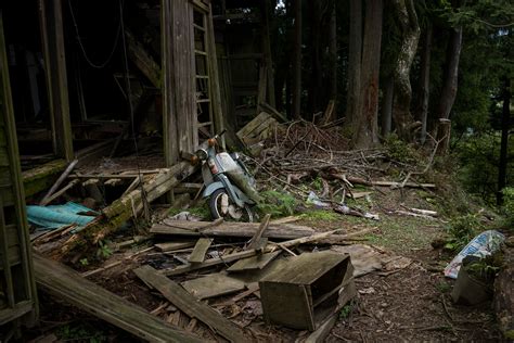 The Silence And Decay Of An Abandoned Japanese Mountain Village — Tokyo
