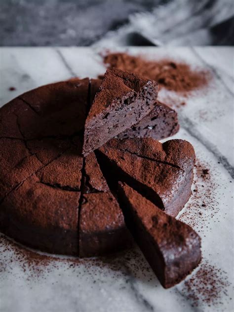 Keto Flourless Chocolate Cake Peace Love And Low Carb Recipe