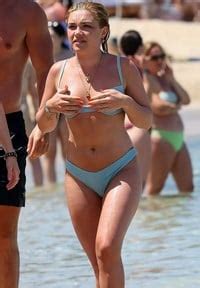 Florence Pugh Topless Nude Beach Candid Photos Celebrities Me Hot Sex