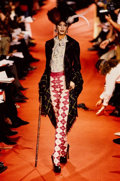 One shot #5 craft must have clothes but truth loves to go naked. 1000+ images about Westwood RTW f/w 1993 (Anglomania) on ...