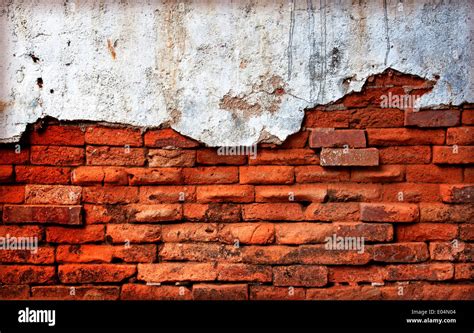 Old Red Brick Wall Damage Decay Erosion Stock Photo Alamy