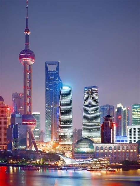 A View Of De Oriental Pearl Tower Waterfront N Finance District In
