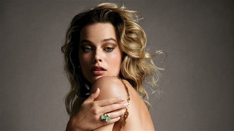Margot Robbie Vogue Hd Celebrities 4k Wallpapers Images Backgrounds