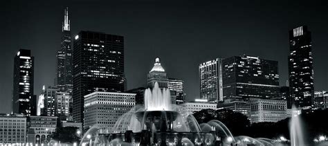 Buckingham Fountain Black And White Photograph By Frozen