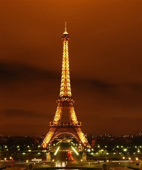 Khwan: หอไอเฟล Eiffel Tower