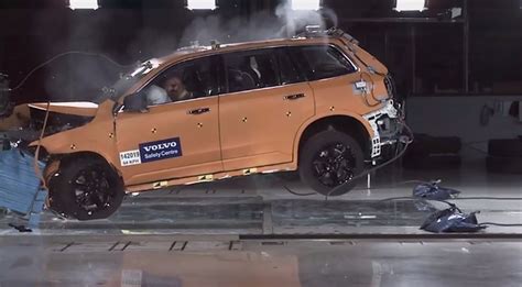 2015 Volvo XC90 Crash Test Footage Reveals A Very Tough Cookie